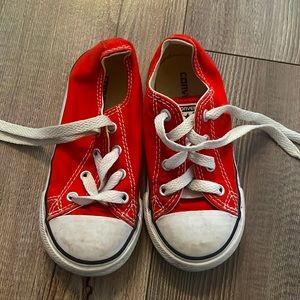 Converse toddler sneakers